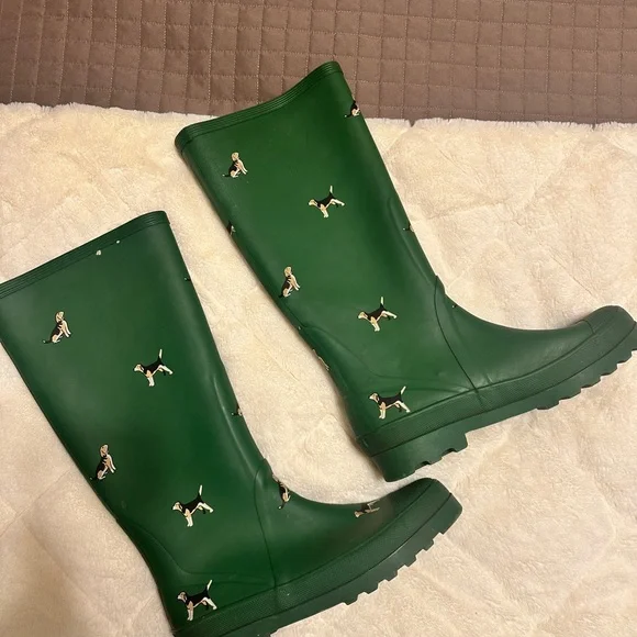 Vintage Green J. Crew Rubber Rain Boots with Beagles - Picture 2 of 4